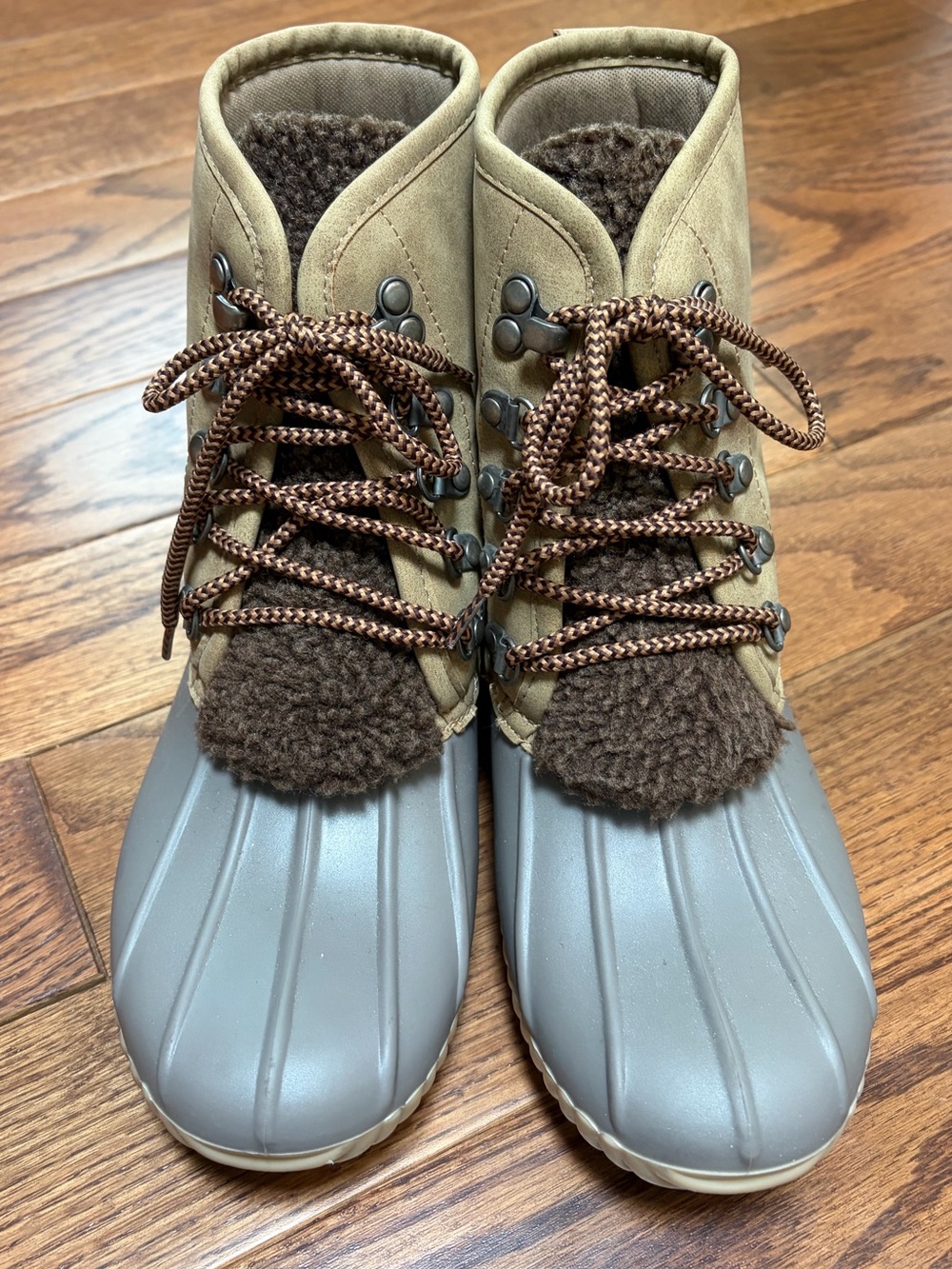 Marleylilly Waterproof Duck Boots in Tan and Brown Size 7